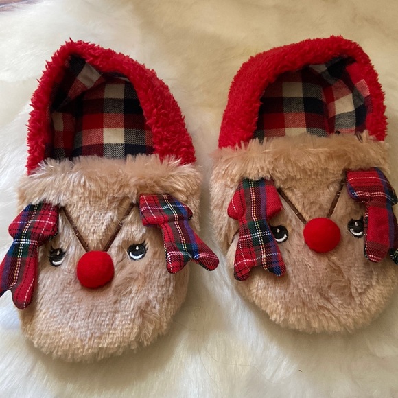 Cute Rudolph slippers in size S/M - Picture 1 of 6